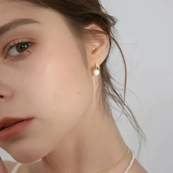 925 Sterling Silver Pearl Huggie Earrings Small Huggie Hoop Earrings - Picture 8 of 9